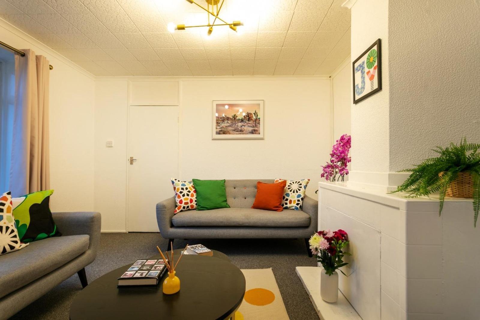 Cozyhome-3Br-5Guest#Netflix#Parking#Garden Nottingham Exteriér fotografie